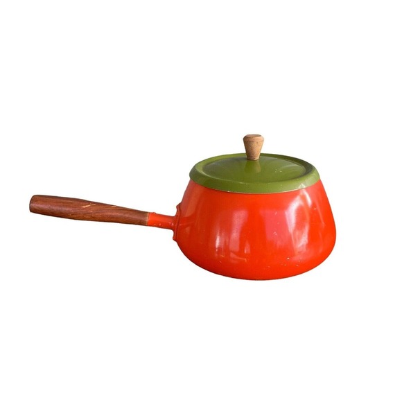 A Sachi Other - Vtg Shachi Orange Enamelware‎ Fondue Pot W/Lid Wood Handle Mid Century Japan 5”